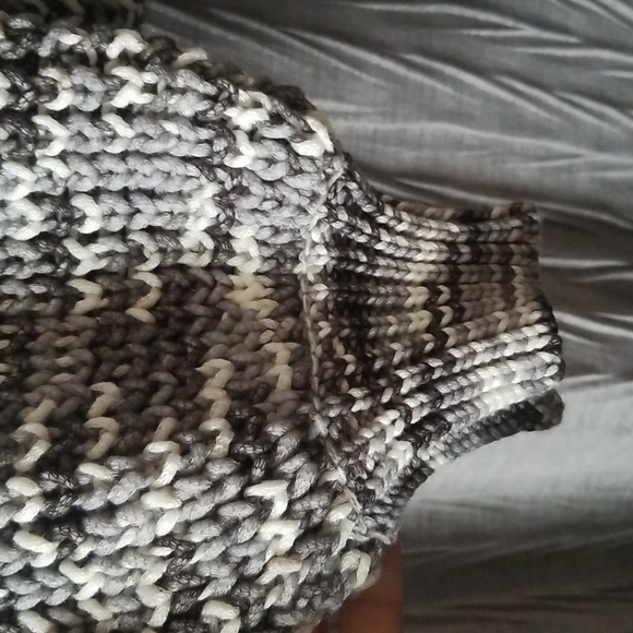 Pol sweater - Picture 4 of 9